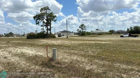 537 NW 15 Terrace Cape Coral FL 33993