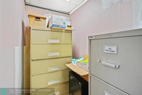 2331 N State Road 7 Lauderdale Lakes FL 33313