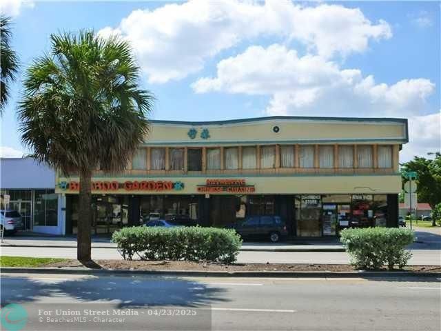 1222 NE 163 Street North Miami Beach FL 33162