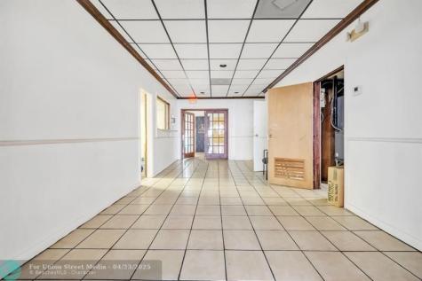 1222 NE 163 Street North Miami Beach FL 33162