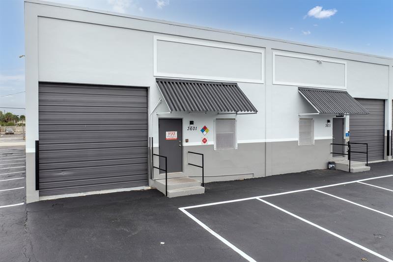 3600 NE 4th Avenue Oakland Park FL 33334