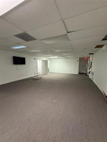 3600 NE 4th Avenue Oakland Park FL 33334
