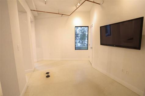 445 NE 56 Miami FL 33137