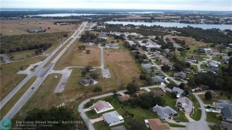 1346 Us 27 Lake Placid FL 33852