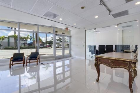 2743 Hollywood Boulevard Hollywood FL 33020