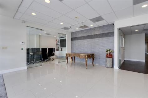 2743 Hollywood Boulevard Hollywood FL 33020