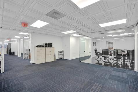 1520 E Sunrise Fort Lauderdale FL 33304