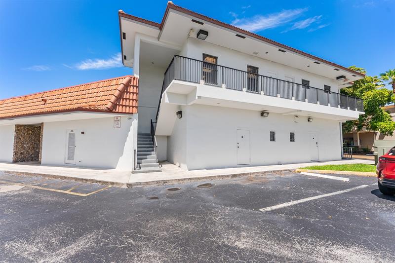 201 N University Drive Plantation FL 33324