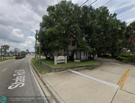 33 W Highway 60 Lake Wales FL 33853