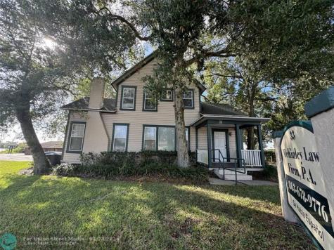 33 W Highway 60 Lake Wales FL 33853