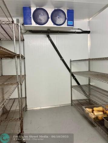 7188 SW 47th Street Miami FL 33155