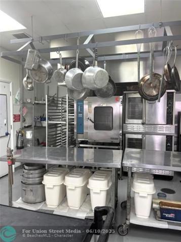 7188 SW 47th Street Miami FL 33155