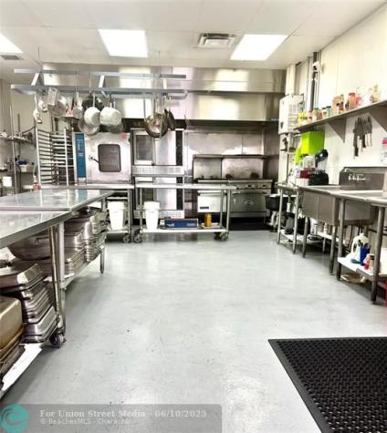 7188 SW 47th Street Miami FL 33155