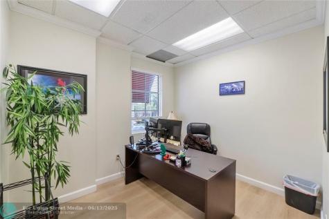 5571 N University Drive Coral Springs FL 33067