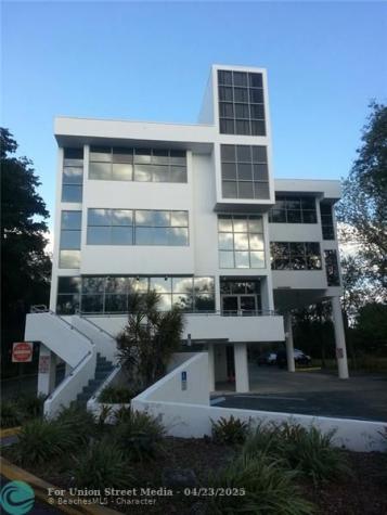 8400 N University Drive Tamarac FL 33321