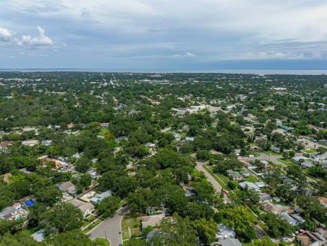 4100 N 16th Street N St Petersburg FL 33703