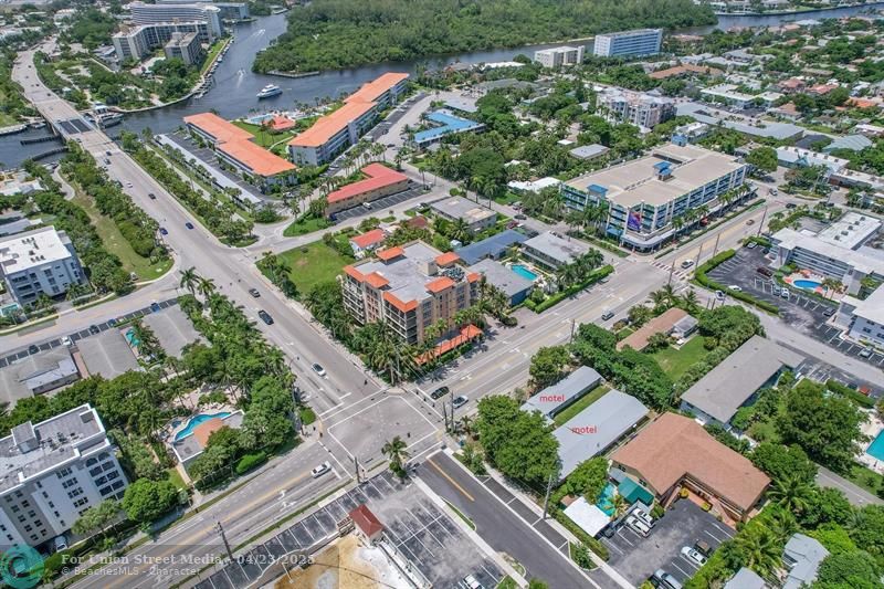 10 NE 20th Avenue Deerfield Beach FL 33441