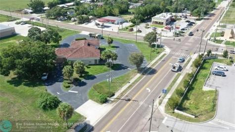 695 N Scenic Highway Other City - In The State Of Florida FL 33843