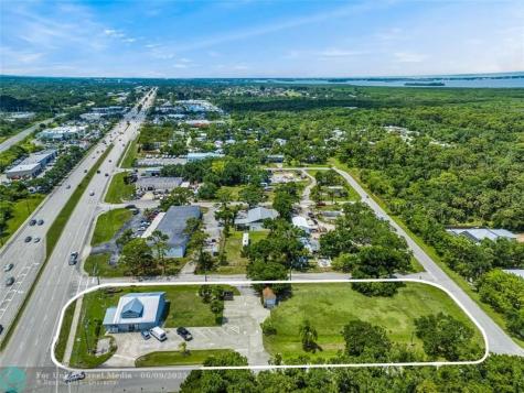 1204 S Us Highway 1 Vero Beach FL 32962