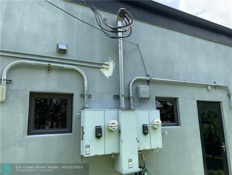 151 SW 5th Street Pompano Beach FL 33060