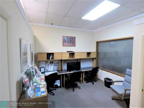 8100 W Sunrise Boulevard Plantation FL 33322