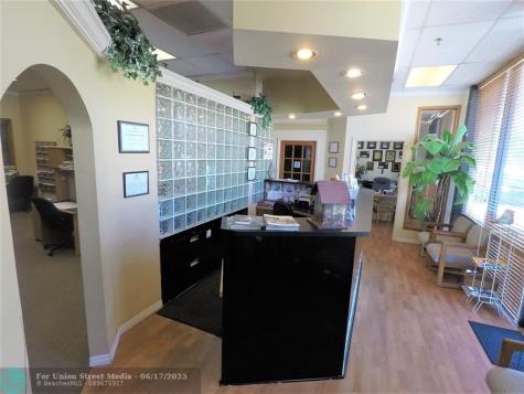 8100 W Sunrise Boulevard Plantation FL 33322