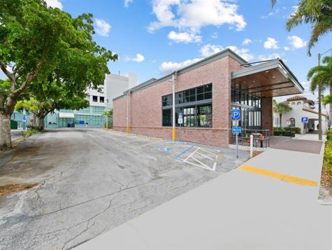50 SE 4th Avenue Delray Beach FL 33483
