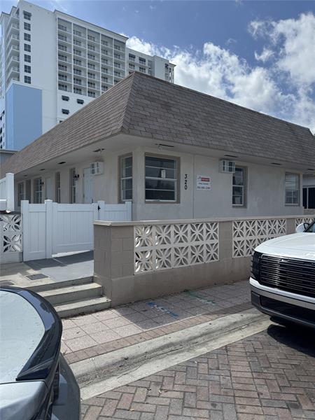 320 Minnesota Street Hollywood FL 33019