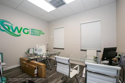 5451 N University Drive Coral Springs FL 33067