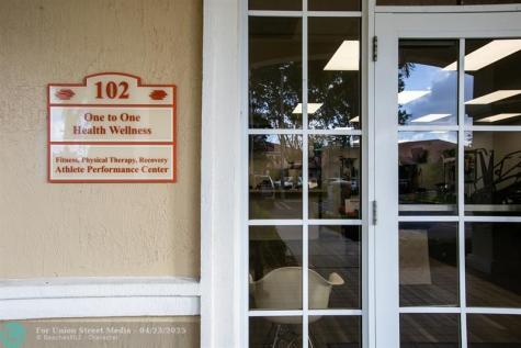 5451 N University Drive Coral Springs FL 33067