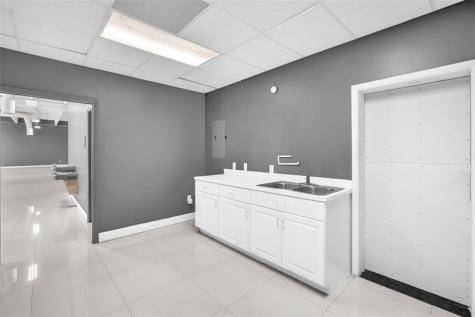 1920 Stirling Road Dania Beach FL 33004