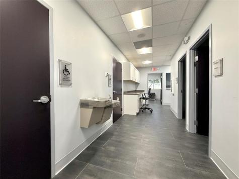 2933 NW 62nd Street Fort Lauderdale FL 33309
