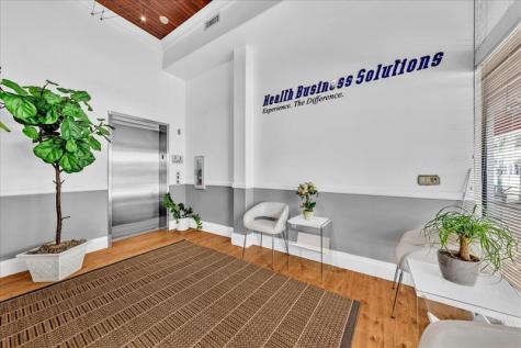 21 W Las Olas Boulevard Fort Lauderdale FL 33301