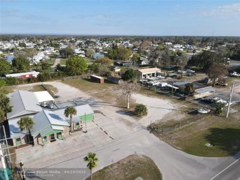2405 Us Highway 441 Okeechobee FL 34974