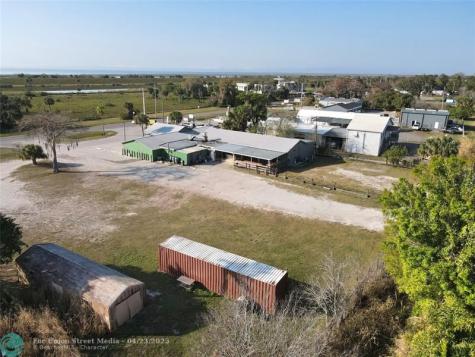 2405 Us Highway 441 Okeechobee FL 34974