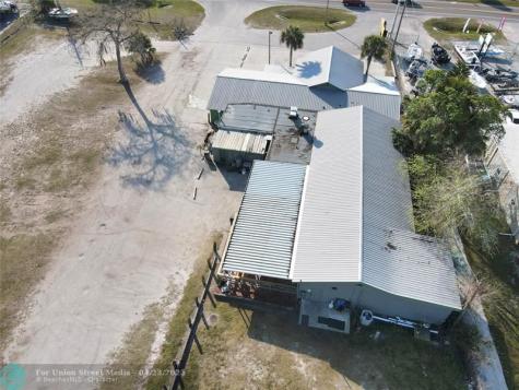 2405 Us Highway 441 Okeechobee FL 34974