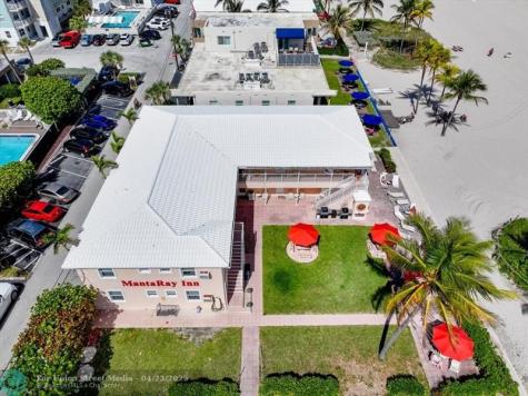 1715 S Surf Road Hollywood FL 33019