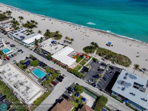 1715 S Surf Road Hollywood FL 33019