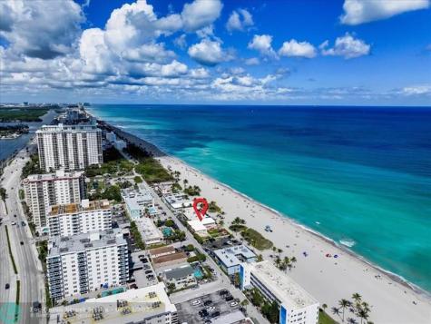 1715 S Surf Road Hollywood FL 33019