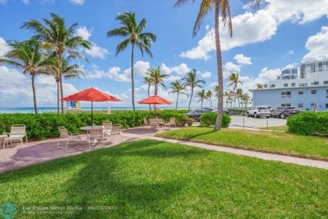 1715 S Surf Road Hollywood FL 33019