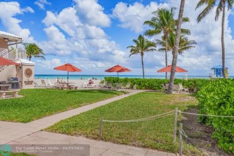 1715 S Surf Road Hollywood FL 33019