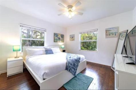 2617 NE 13th Court Fort Lauderdale FL 33304