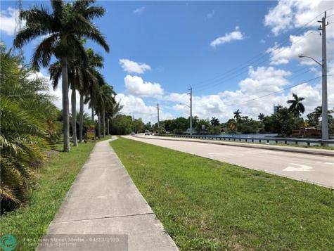 3990 Griffin Road Hollywood FL 33312