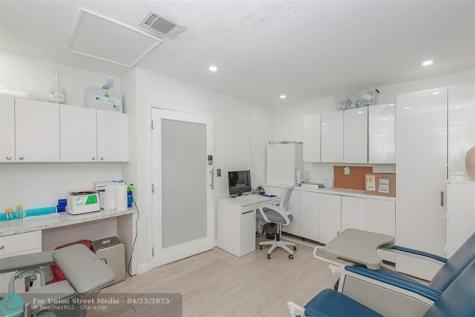 6445 SW 8th Street Miami FL 33144