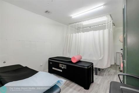 6445 SW 8th Street Miami FL 33144