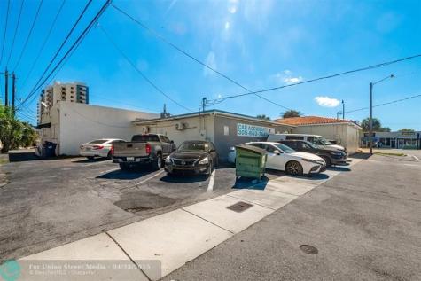 6445 SW 8th Street Miami FL 33144