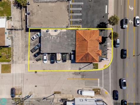 6445 SW 8th Street Miami FL 33144