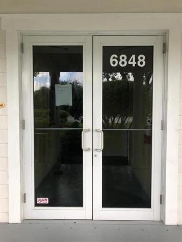 6848 Griffin Road Davie FL 33314