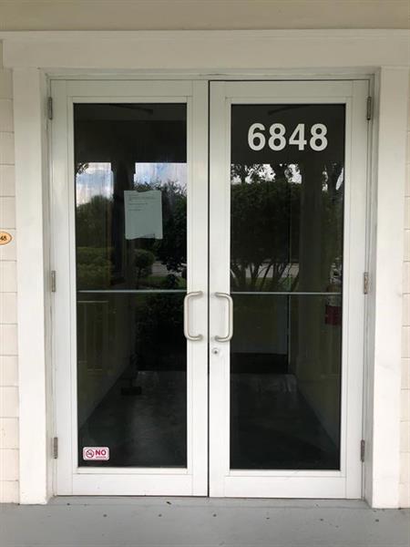 6848 Griffin Road Davie FL 33314