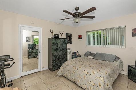 2131 NE 40th Court #1-8 Lighthouse Point FL 33064